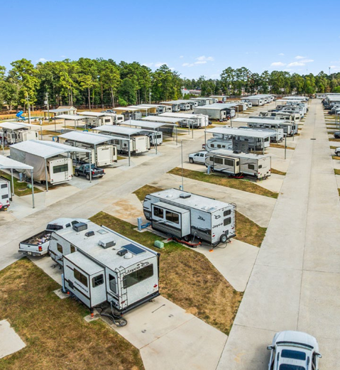 RV Park - Elegant New Caney